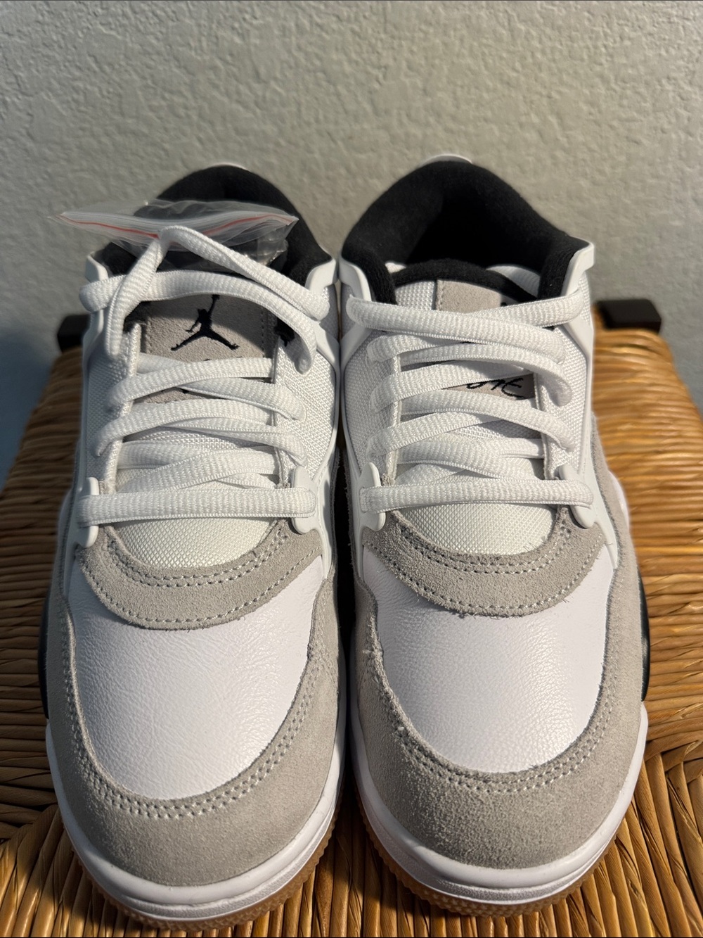 Jordan Kids Low-Top Sneakers in White and Gray